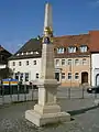 Distanzsäule am Unter-Markt
