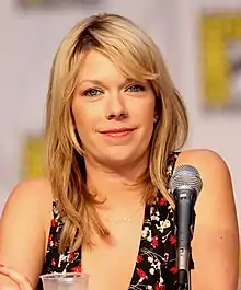 Mary Elizabeth Ellis spielte Amy