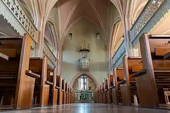 Innenansicht zum Altar