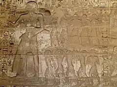 Verbringung Gefangener(Tempelwand, Nordostseite)