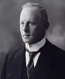 Melchior (Melle) von der Decken (1886–1953) Senatspräsident (Bezeichnung seit 1970: Vorsitzender Richter am Oberlandesgericht) in Hamburg