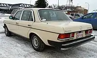 300&nbsp;D (US-Ausführung)