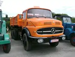 Mercedes-Benz LAK 2624