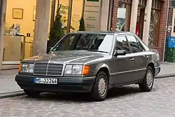 300 E (1984–1989)