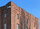 Baudetail der Fassade am Poelzig-Bau von 1923 in Hannover
