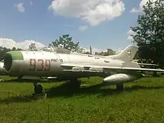 Jagdflugzeug MiG-19PM