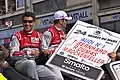 Mike Rockenfeller in der Innenstadt von Le Mans
