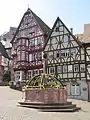 Unterfranken: Osterbrunnen in Miltenberg