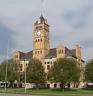 Das Mitchell County Courthouse in Beloit, seit 1977 im NRHP gelistet