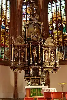 Mittweida-Pfarrkirche Altar, fünf Fenster mit christlichen Themen, 1889
