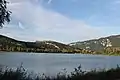 Plan d’eau Cuchet mit dem Mont Gela