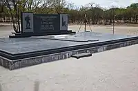 Denkmal der unbekannten PLAN-Soldaten in OndeshifiilwaMonument of the Unknown PLAN Soldiers in Ondeshifiilwa