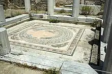 Das Zentralmosaik im Peristyl