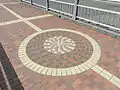 Auch Details wie dieses Mosaik auf der Brücke nach Enoshima wurden übernommen