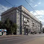 Das Wohngebäude 37–43A