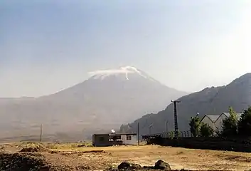 Der Große Ararat von Doğubeyazıt (Türkei) aus gesehen.