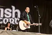 Sänger und Gitarrist Mr. Irish Bastard