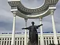 Denkmal für Muhammad ibn Musa al-Chwārizmī