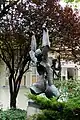 Skulptur im Garten des Zadkine Museums