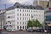 Wiedergebautes Mietshaus