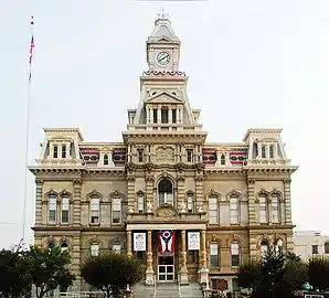 Muskingum County Courthouse in Zanesville, gelistet im NRHP mit der Nr. 73001515