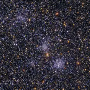 Aufnahme von NGC 220 u.r., NGC 222 (m.) und NGC 231 (o.)