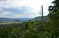 Ausblick vom Hohen Fels (997 m ü. NN) nach Osten auf das Hinterland im Oberen Schlichemtal