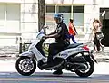 NYPD-Beamter auf Motorroller(Foto 2016)