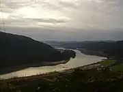 Der Namsen, vom Kvatningenfjell aus gesehen, im Hintergrund Namsos
