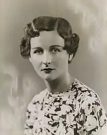 Nancy Mitford (†&nbsp;1973)