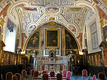 Altar in der Sakristei des Vasari