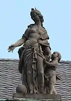41. Clementia (Milde) – Putto, Kugel.