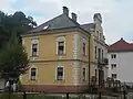 Weinbergstraße 8, neobarock