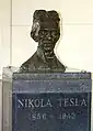 Büste Teslas in der Fakultät für Elektrotechnik und Informationstechnik in Zagreb