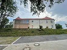 Nordseite Schloss Geltolfing, ehem. Umfassungsmauer