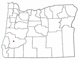 Lagekarte von Oregonmit den County Grenzen; ein roter Punkt markiert die Koordinate von Roseburg North