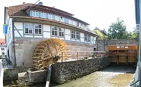 Sehr kurzer, gemauerter Mühlkanal direkt am Mühlgebäude(Odilienmühle Göttingen)