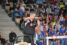 Ball berührt