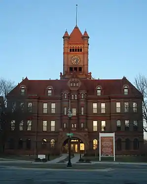 Ehemaliges DuPage County Courthouse in Wheaton, seit 1978 im NRHP gelistet