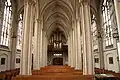 Inneres nach Westen, Orgel