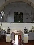 Orgel und Eingangsbereich