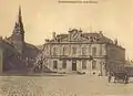 Marktplatz mit Rathaus und Basilika Sainte Maxellende im Ersten Weltkrieg