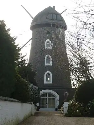 Die Windmühle aus Blickrichtung Ost (2009)