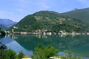 Jablaničko jezero bei Ostrožac