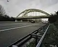 Brücke über der A15 in Papendrecht