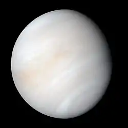 Venus in natürlichen Farben, aufgenommen von Mariner&nbsp;10