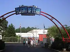 Eingang zur Bahn in Kings Dominion