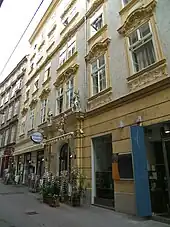 Palais Cavriani