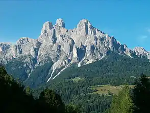Die Pale di San Martino im oberen Teil des Tals