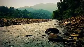 Der Fluss Papala im Nationalpark